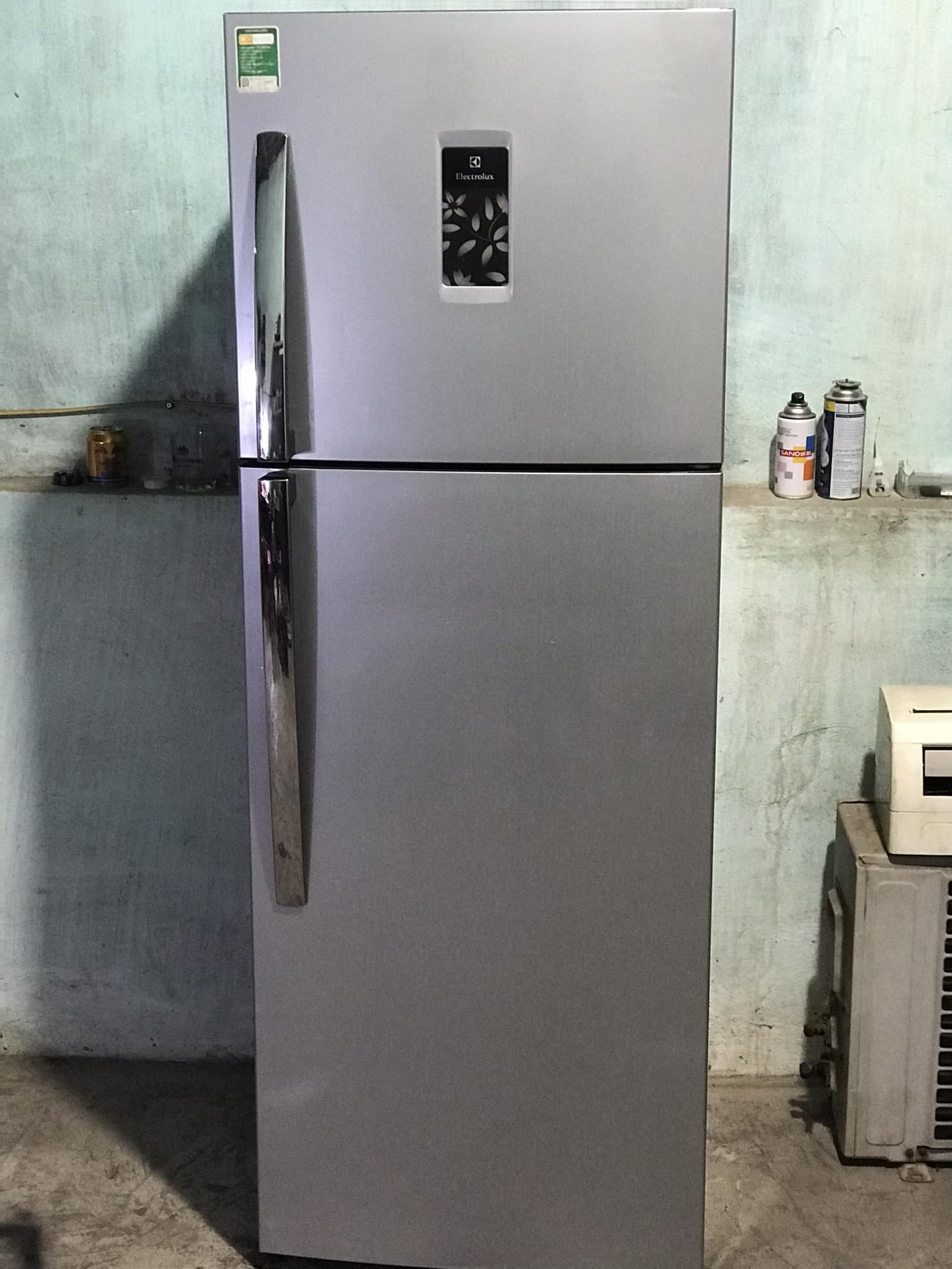 tủ lạnh electrolux 260l