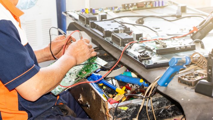 Dịch Vụ Sửa Tivi Tại Cầu Giấy, Hà Nội – Uy Tín, Chuyên Nghiệp