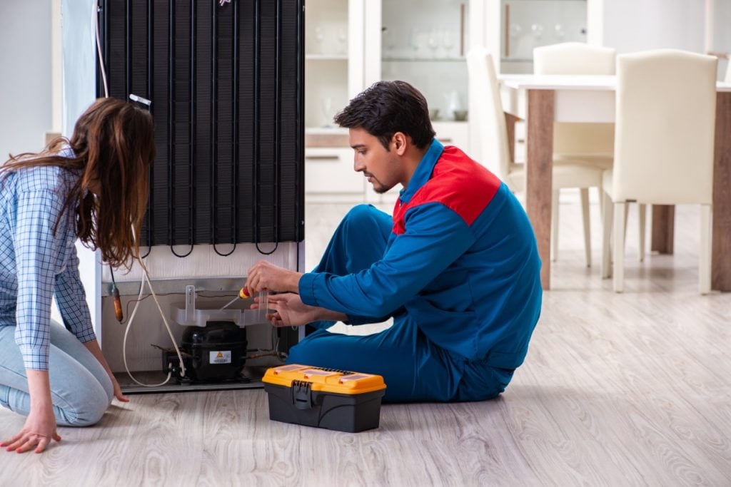 Cách Sửa Tủ Lạnh Hitachi Nháy Đèn 7 Lần (Lỗi F007) Nhanh Chóng, Hiệu Quả ? 1 Cách Sửa Tủ Lạnh Hitachi Nháy Đèn 7 Lần (Lỗi F007) Nhanh Chóng, Hiệu Quả